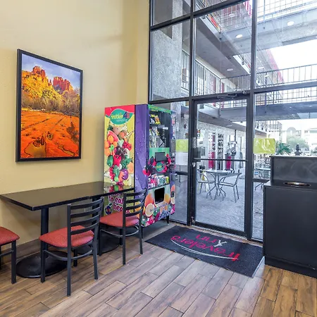 Travelers Inn - Phoenix