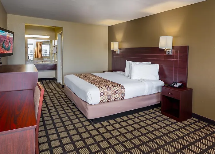Motel Travelers -